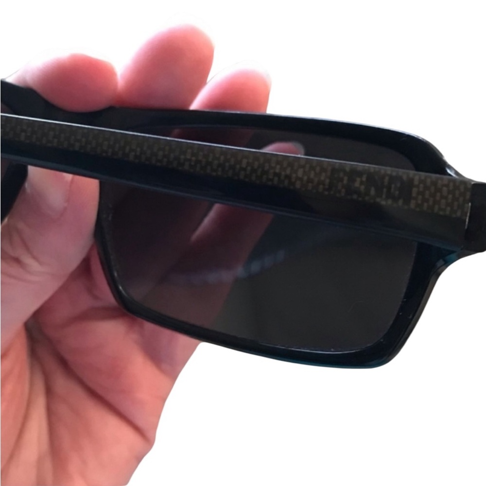 Fendi Black Sunglasses - Picture 3 of 4